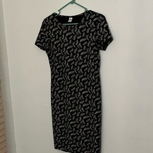 Old Navy Black and White Leaf Print Dress